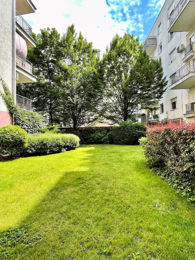 Feel Home Deluxe Corvin # Free Parking # Ac # Elevator Budapest Exterior foto